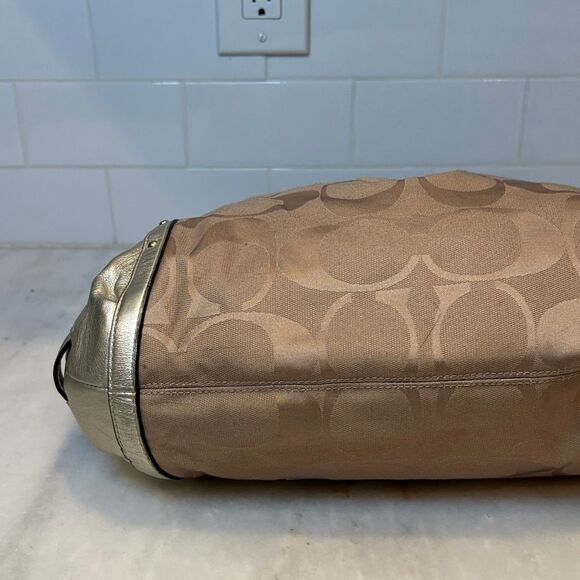 Coach Alexandra Chain Ombre Tote Bag - Picture 9 of 16